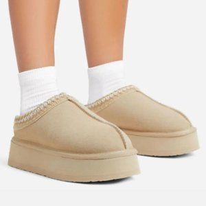 Ooh La Luxe Tazmin Platform Mule Vegan Suede Slipper - Size 8